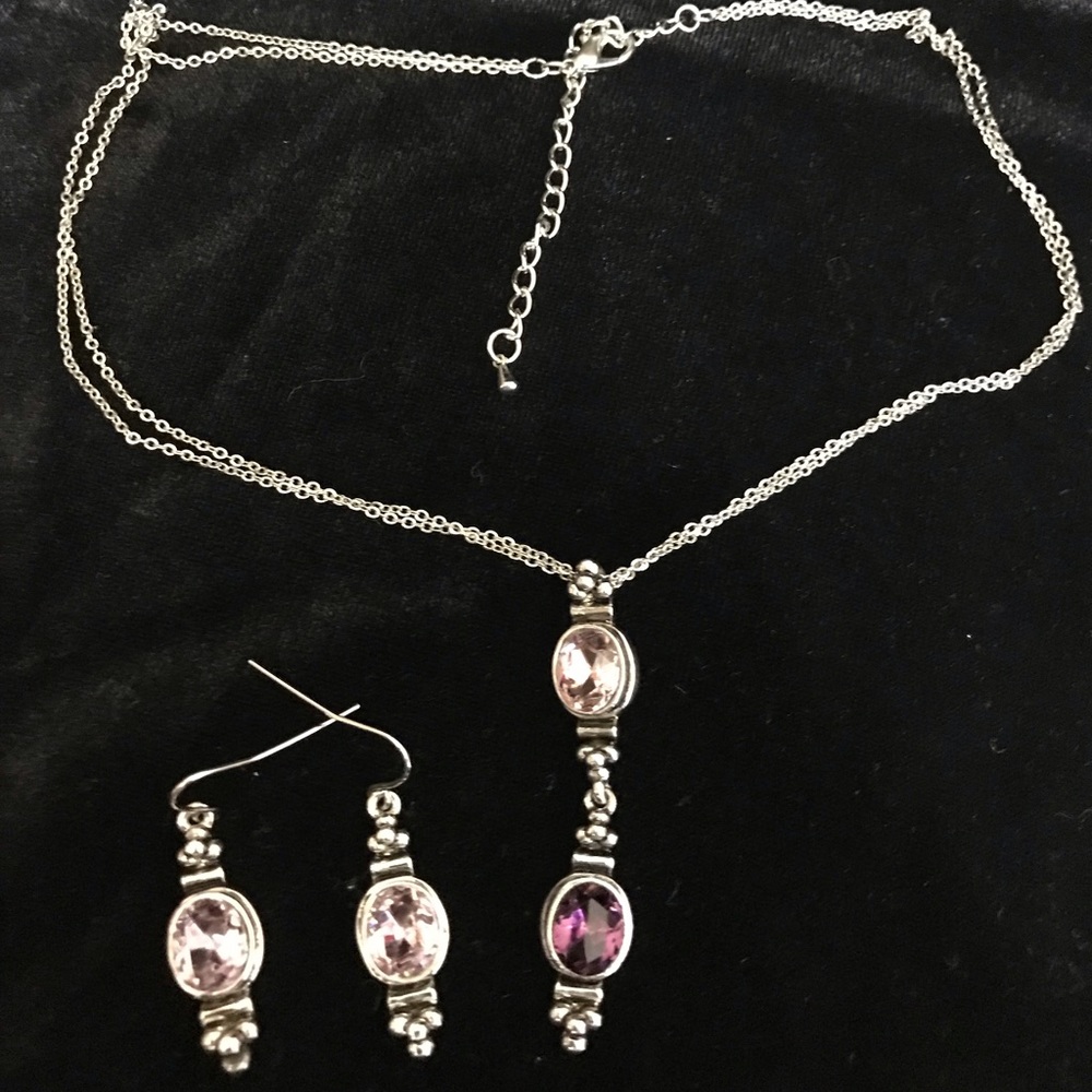 Necklace Earrings set. By Personal Accents